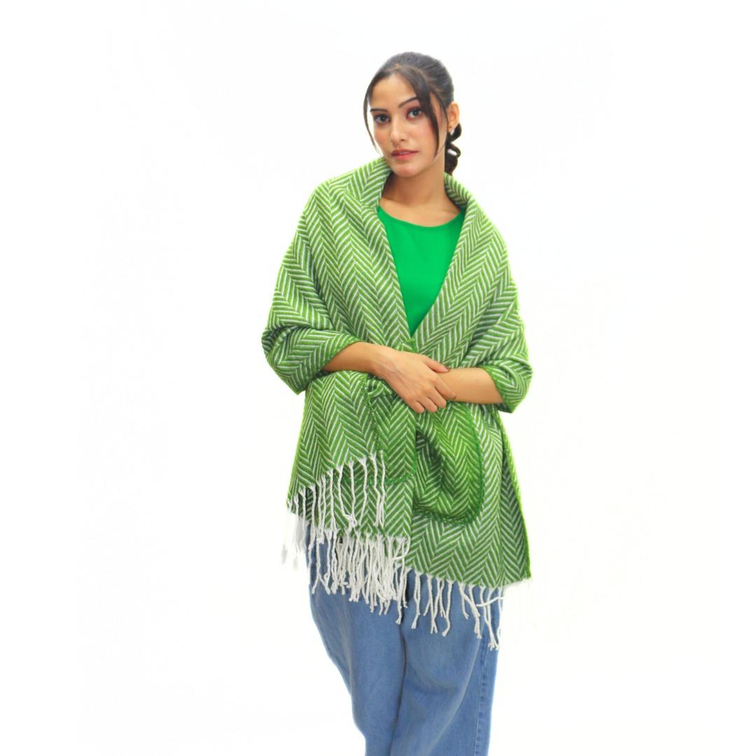 Ladies green lining pocket style cap shawl