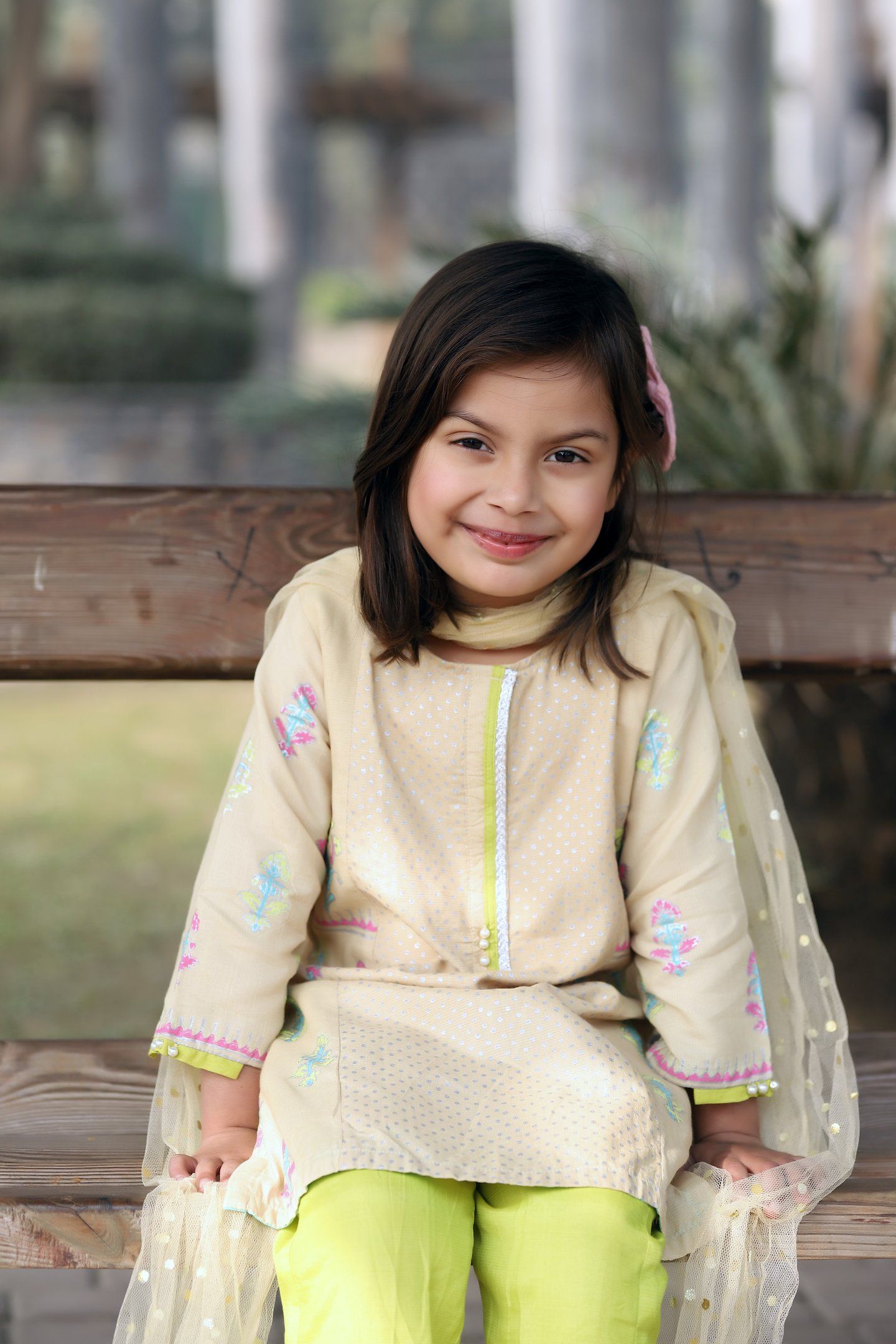 Girls 3 pc kurta trouser and dupatta