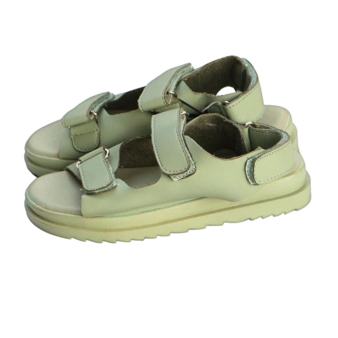 Girls green sandle